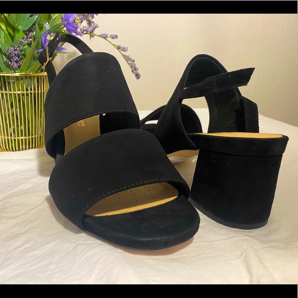 NEW NEVER WORN Clarks Sheer Sling Sandal - Picture 3 of 7